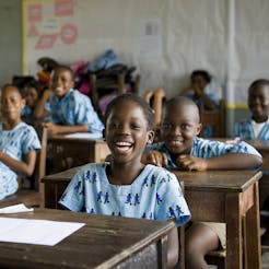 Meisje in de klas_Afrika_SOS Kinderdorpen