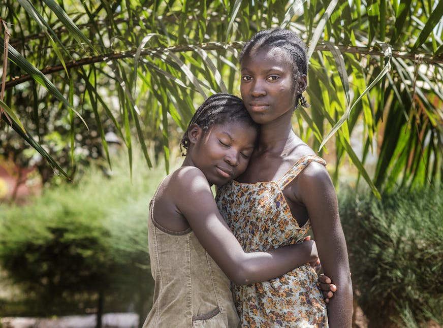 Guinee-Bissau kinderdorp zussen Leonor en Mariana